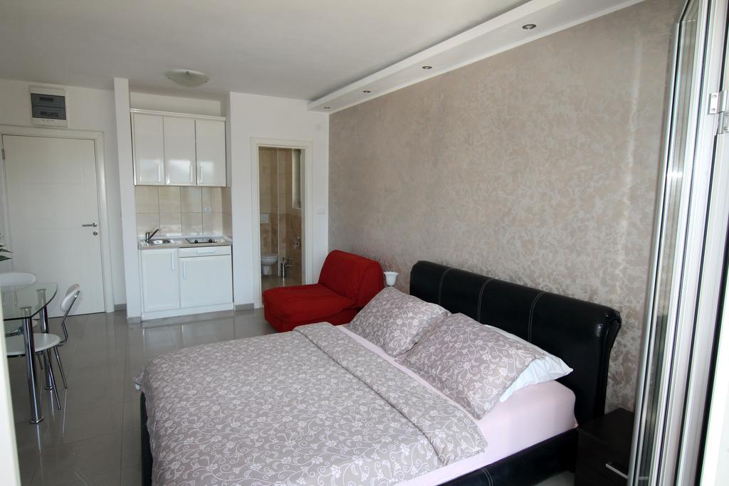Montesun Residence Herceg Novi Eksteriør bilde